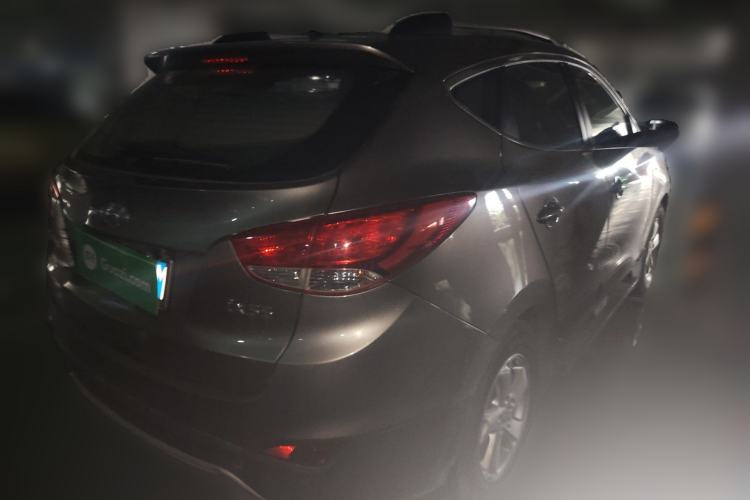 Used Hyundai ix35 2012 2.0L Automatic Two-Wheel Drive New Edition GL Rear Right 45 Deg