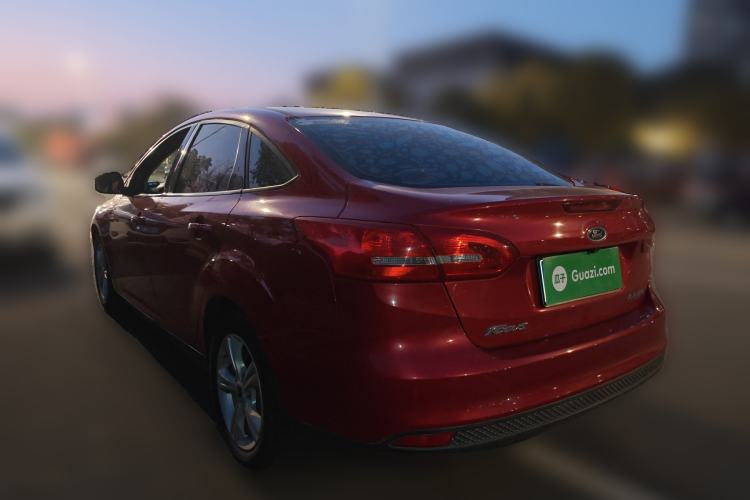 Used Ford Focus 2017 Sedan 1.6L Manual Comfort Plus SmartDrive Edition
