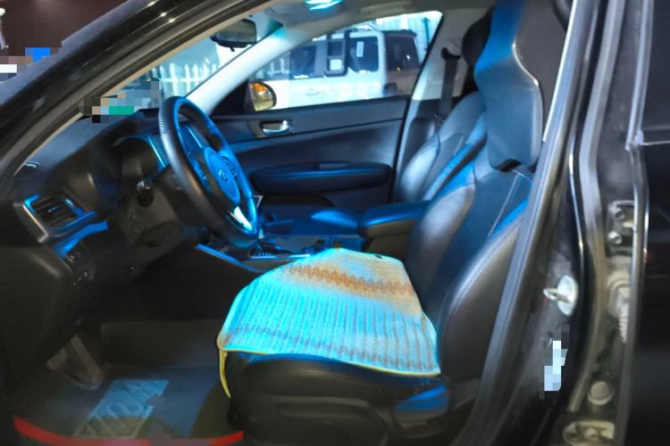 Used Kia K5 New Energy 2018 2.0L Smart Enjoyment Version Left Front Seat