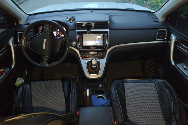 Used Haval M6 2019 1.5T Manual Two-Wheel Drive Urban Version China VI Standard