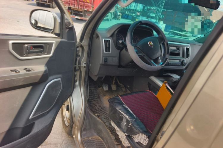 Used Jinbei Hiace King 2021 2.0L Business King Series Comfort Edition Standard Top 9-Seater 1TZS Driver Seat