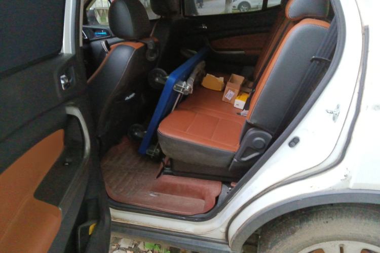 Used CHANGAN OSHAN CX70 2016 1.6L Manual Luxury Model Left Rear Seat