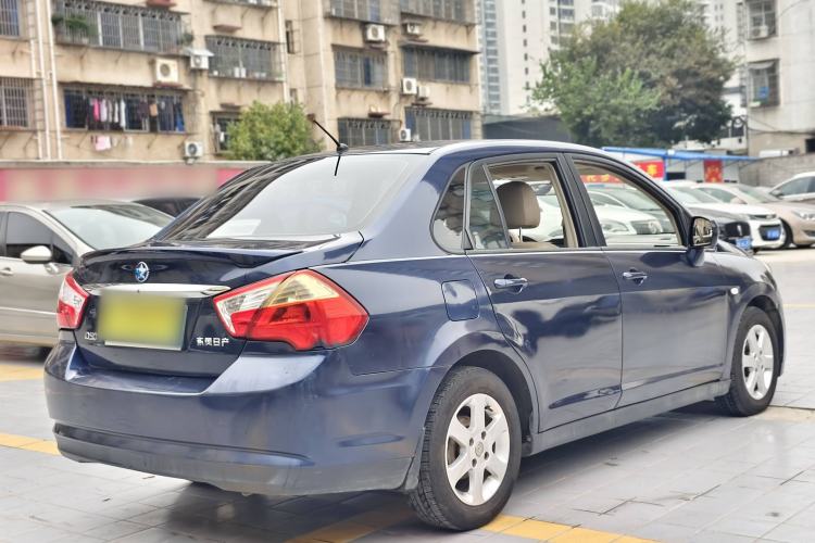 Used Venucia D50 2013 1.6L Automatic Luxury Edition
