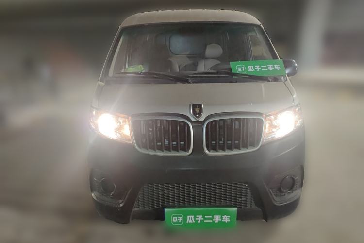 Used Jinbei Hiace X30 2020 1.5L Van Super-Enjoyment Model China VI Standard SWC15M Front