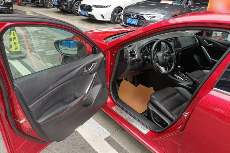 Used Mazda Atenza 2015 2.0L Blue Sky Luxury Edition