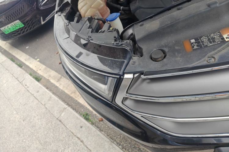 Used Ford Edge 2016 EcoBoost 245 Two-Wheel-Drive Titanium 7-Seater
