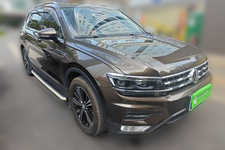 Used Volkswagen Tiguan L 2018 380TSI Automatic All-Wheel Drive Luxury Edition
