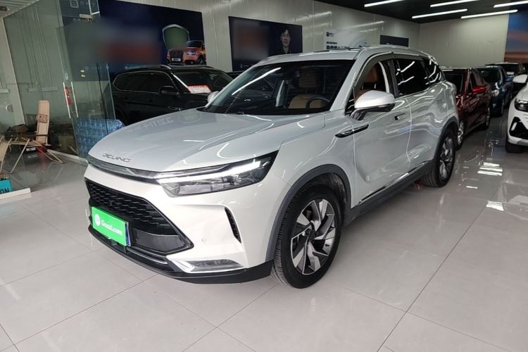 Ojetý BAIC Beijing X7 2020 1.5TD DCT Leading Edition