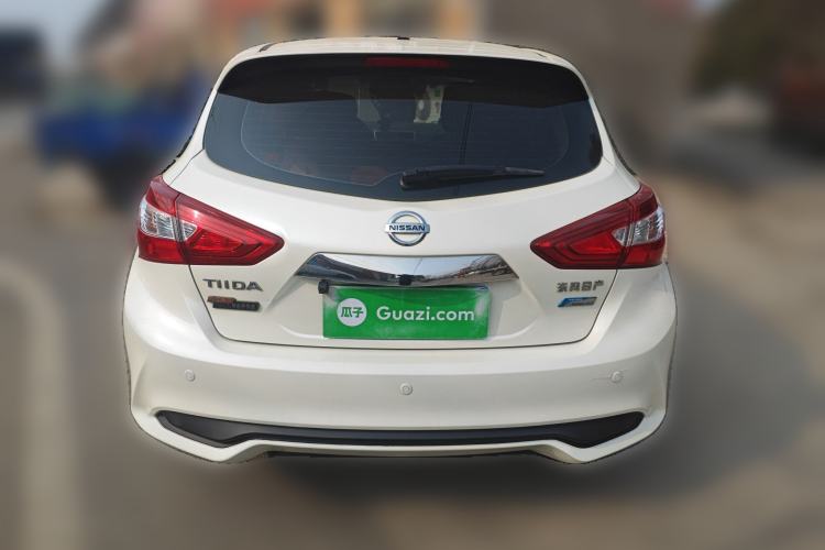 Used Nissan Tiida 2016 1.6L CVT Cool Dynamic Edition
