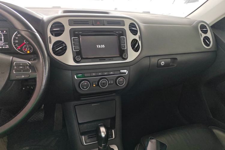 Used Volkswagen Tiguan 2014 1.8TSI Automatic 2WD 30th Anniversary Edition Interior 2