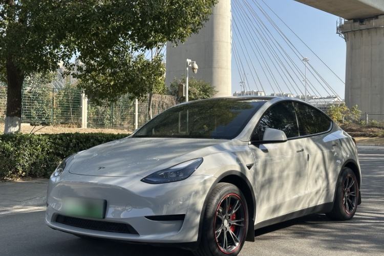 Used Tesla Model Y 2023 Rear-Wheel-Drive Version