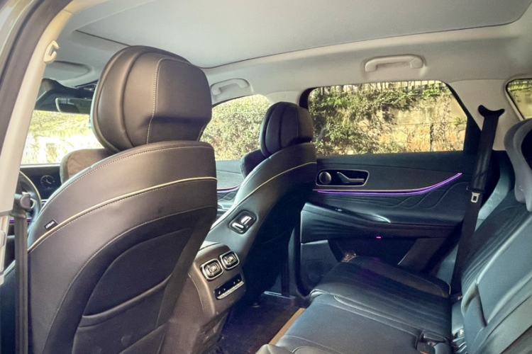 Used Chery Tiggo 9 2023 2.0T Dual-Clutch Two-Wheel Drive Luxury Edition 7 Seats