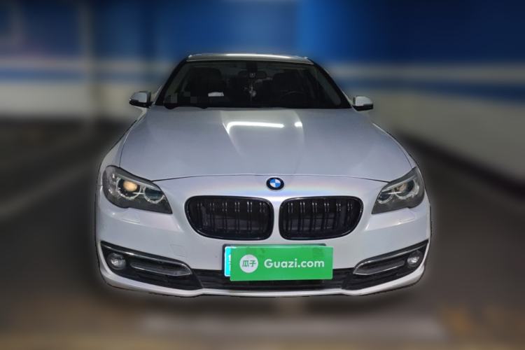 Used BMW 5 Series 2014 525Li Luxury Design Package
