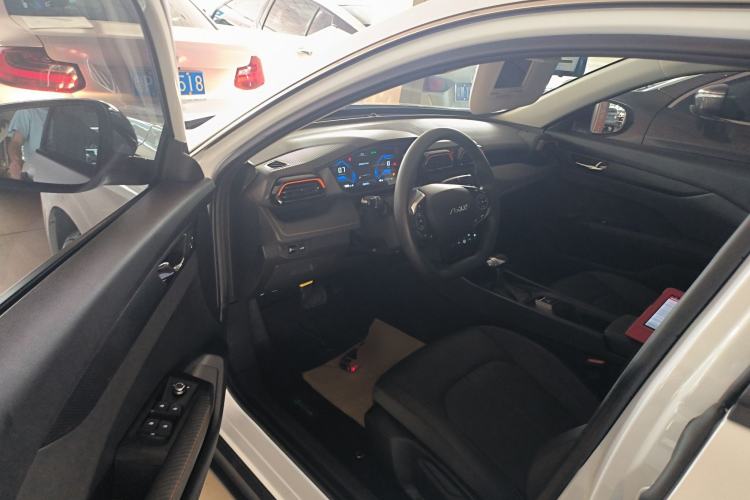 Used Dongfeng Aeolus Yixuan 2024 1.5L Automatic JingSu Edition Driver Seat