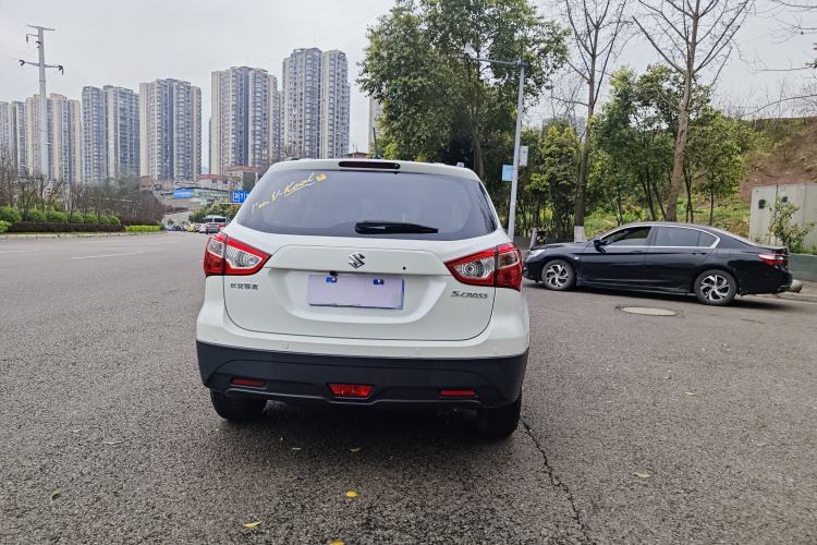 Used Suzuki S-Cross 2015 1.6L CVT Two-Wheel Drive Entry-Level Trim