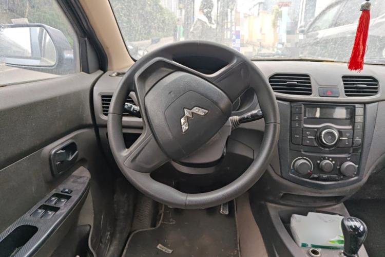 Used Wuling Hongguang 2014 1.2L Standard Model China IV Steering Wheel