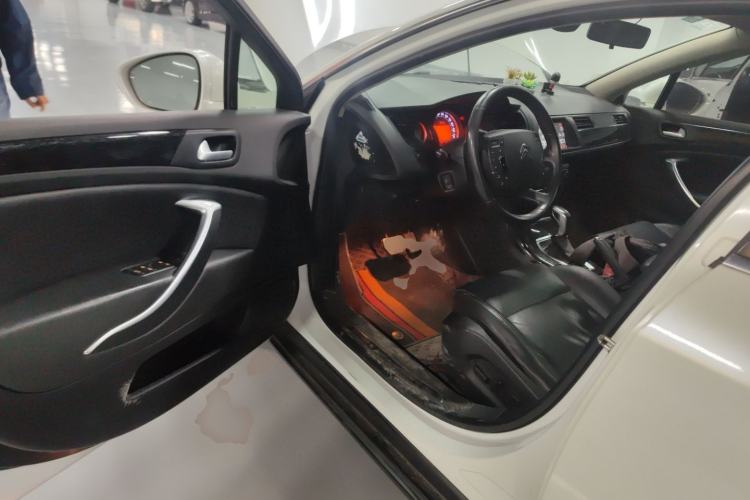 Used Citroen C5 2014 2.0L Automatic Luxury Edition Driver Seat