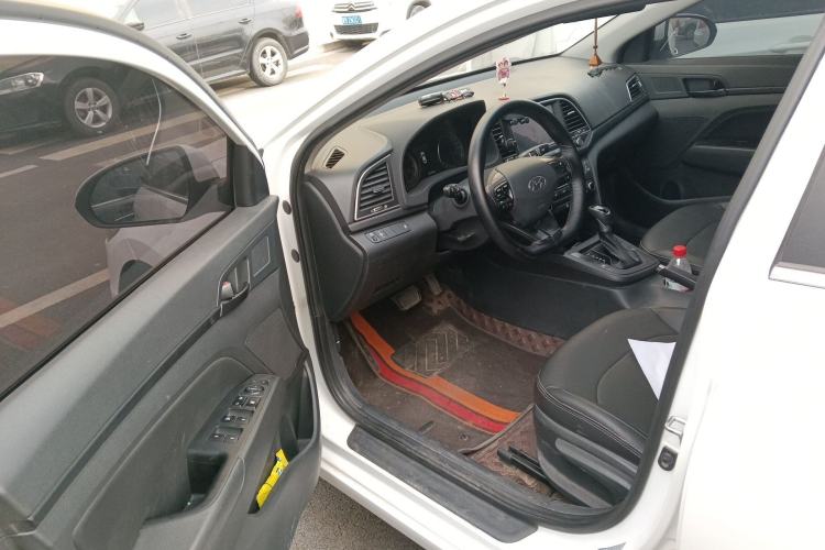 Used Hyundai Elantra (6th Generation / Lingdong) 2018 1.4T Dual-Clutch Xuan Dong · Dynamic Edition Driver Seat