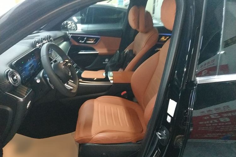 Used Mercedes-Benz GLC 2023 Refreshed GLC 300 L 4MATIC Dynamic Version 7-Seater