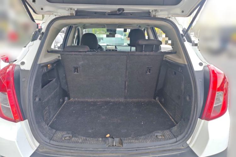 Used Buick Encore 2015 1.4T Automatic Two-Wheel Drive Urban Elite Version
