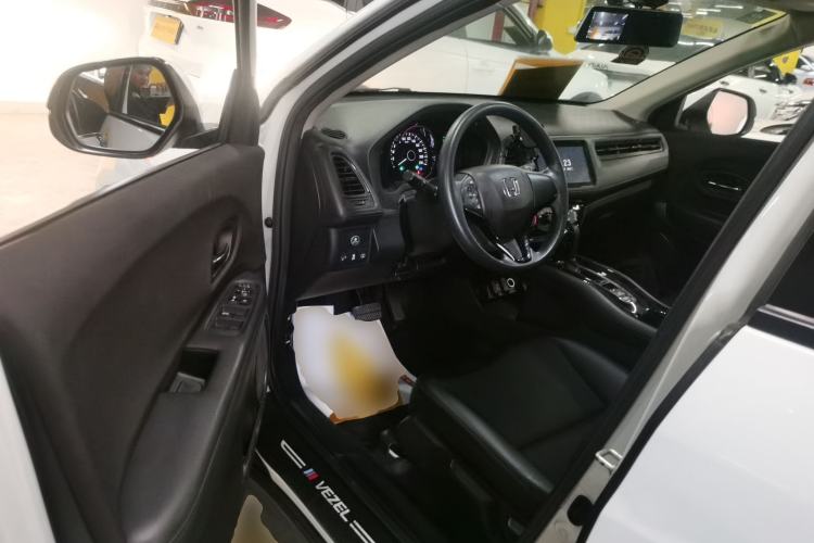 Used Honda Vezel 2020 1.5L CVT Pioneer Edition