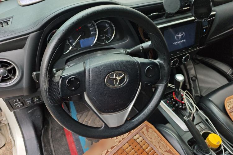 Used Toyota Levin 2017 Revised 185T CVT Elite Edition China V Standard Steering Wheel