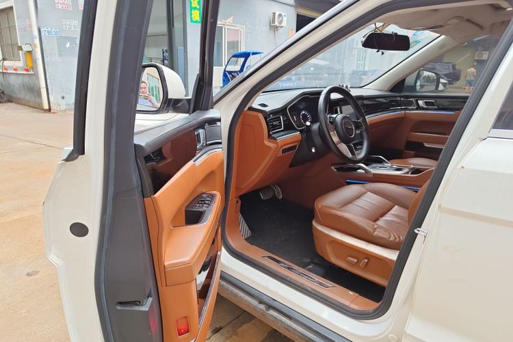 Used Zotye T700 2017 1.8T Dual-Clutch Luxury Model Driver Seat