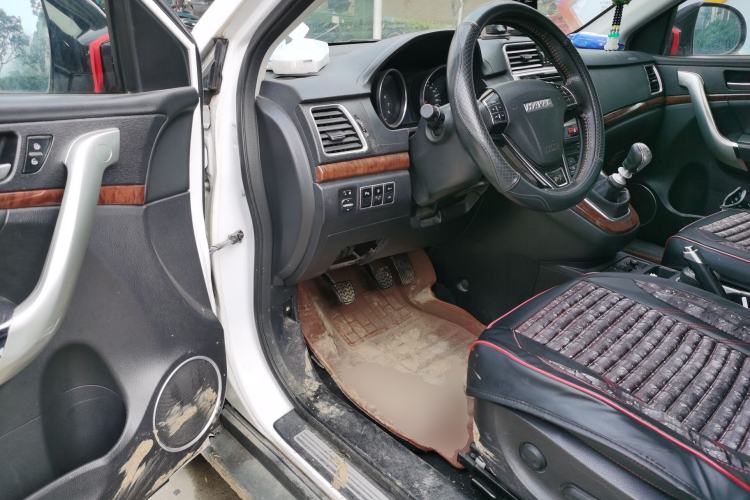 Used Haval H6 2017 Red-Label Sport Edition 1.5T Manual Two-Wheel Drive Elite Model