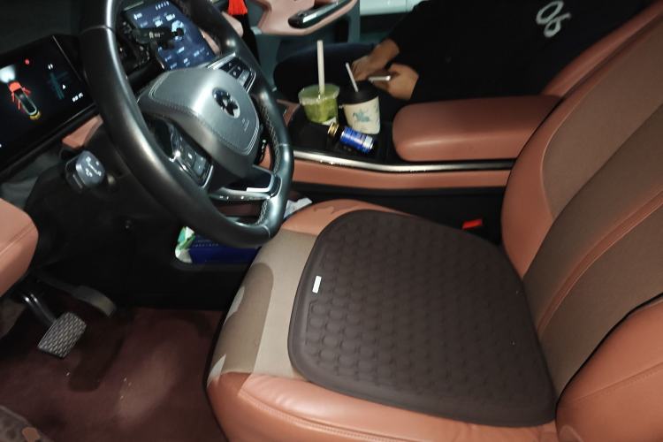 Used Nio EC6 2022 75 kWh Sport Edition
