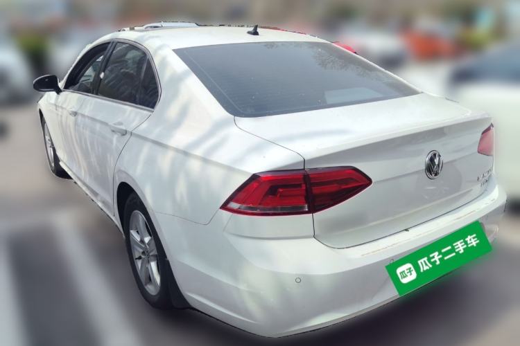 Used Volkswagen Lamando 2017 230TSI DSG Fashion Edition
