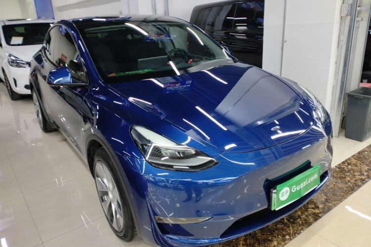 Used Tesla Model Y 2021 Standard Range Rear-Wheel Drive Version Exterior 2