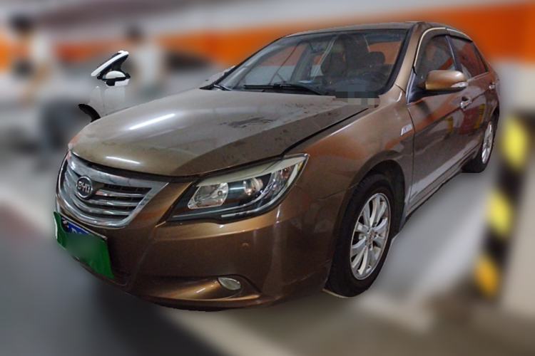 Used BYD G6 2013 1.5TI Manual Luxury Model