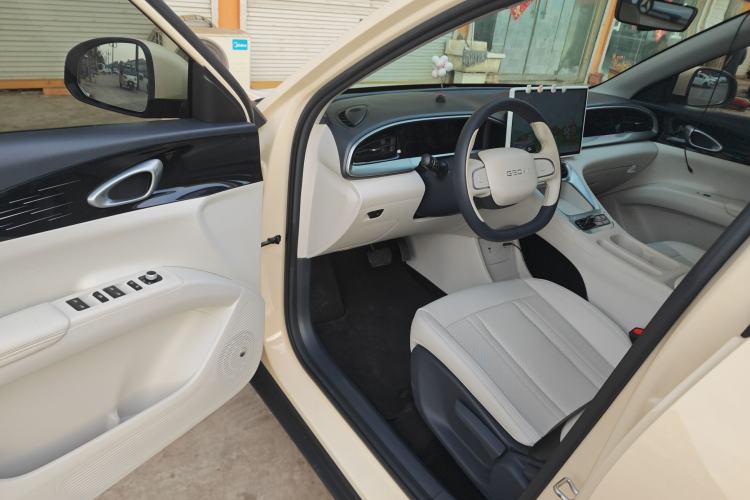 Used Geely Galaxy Geome 2025 310km Dream Edition Driver Seat