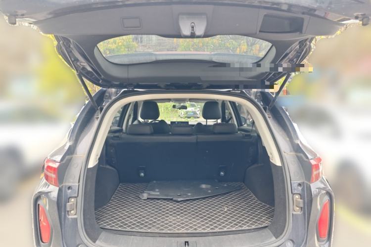 Used Skyworth EV6 2022 410 Travel Edition Trunk