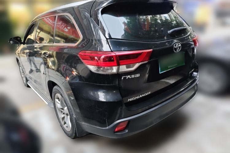 Used Toyota Highlander 2018 2.0T Four-Wheel Drive Luxury Version 7 Seats China VI Standard Exterior 3