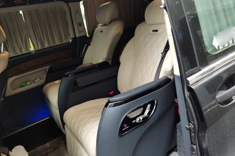 Used Mercedes-Benz V-Class 2021 V 260 L Long Wheelbase Prestige Edition Left Rear Seat