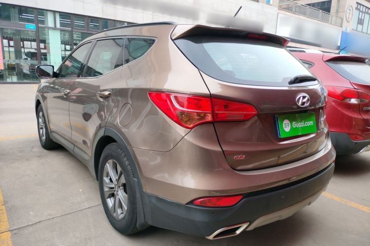 Used Hyundai Santa Fe 2015 2.4L Automatic Two-Wheel Drive Comfort Edition 5 Seats