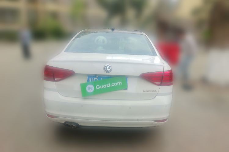 Used Volkswagen Lavida 2017 1.6L Manual Fashion Edition
