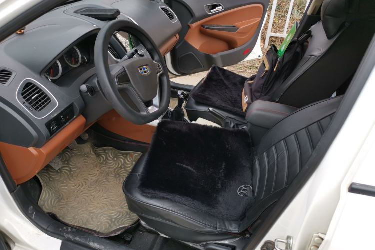 Used Geely Auto Diamond 2016 1.5L Manual Elite Version China IV Standard
