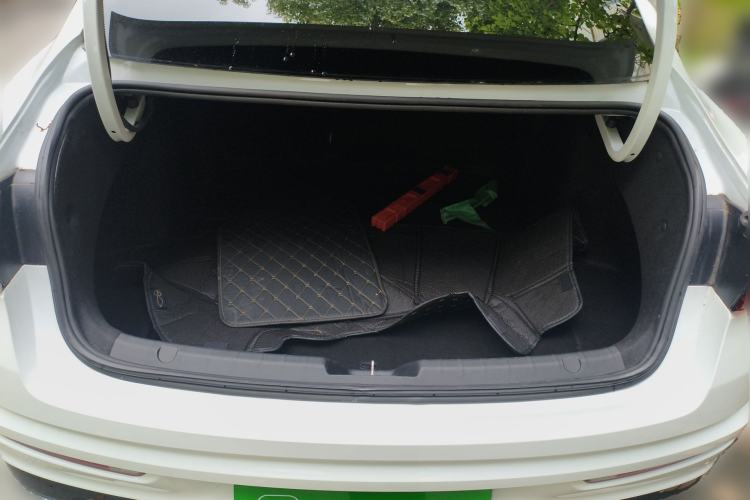 Used Geely Auto Preface 2021 Revised Version 2.0TD Luxury Edition Trunk