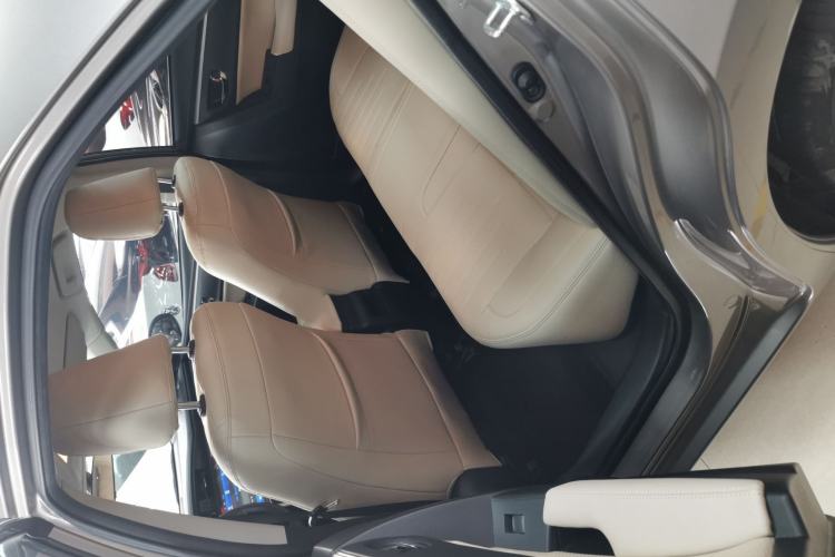 Used Toyota Corolla 2017 Revised Version 1.2T S-CVT GL Interior 2