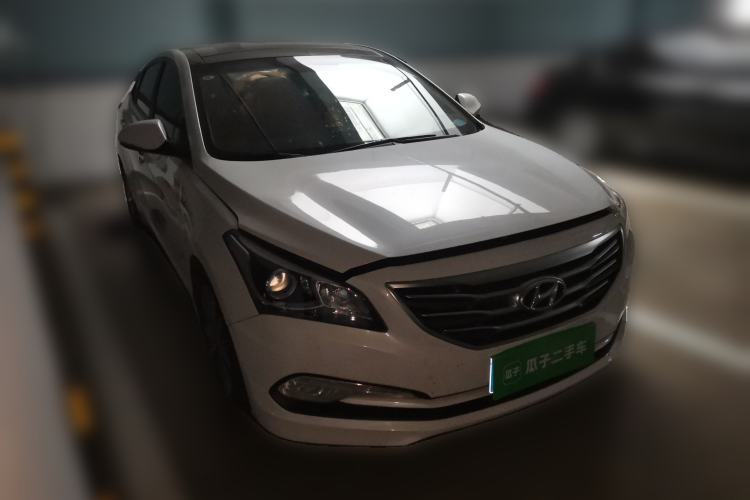 Used Hyundai Mistra 2016 1.6T Automatic Smart GLS Front Right 45 Deg