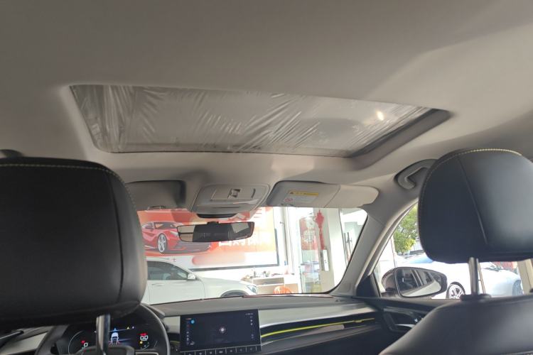 Used Roewe i5 2021 Revised Version 1.5L CVT Diamond Edition
