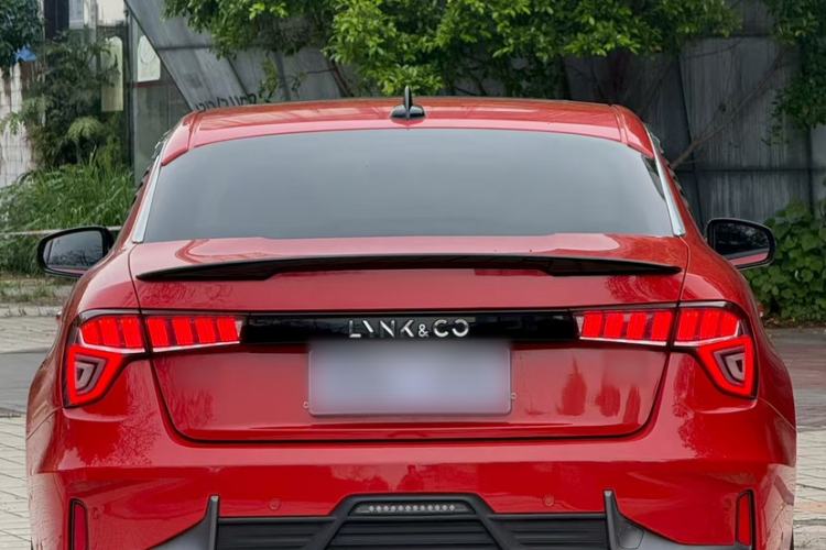 Used Lynk & Co 03 2019 1.5TD DCT JingPro Edition China VI Standard Exterior 4