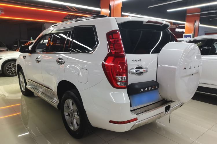 Used Haval H9 2016 2.0T Four-Wheel Drive Luxury 7-Seater Rear Left 45 Deg