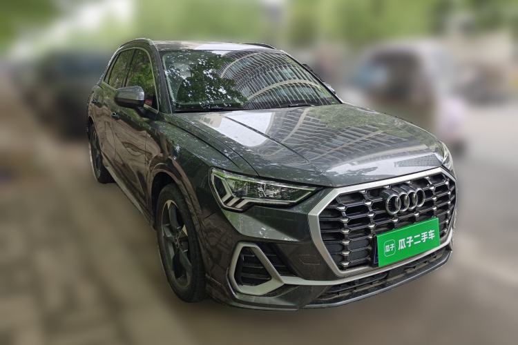 Used Audi Q3 2021 35 TFSI Fashion Dynamic Model Front Right 45 Deg