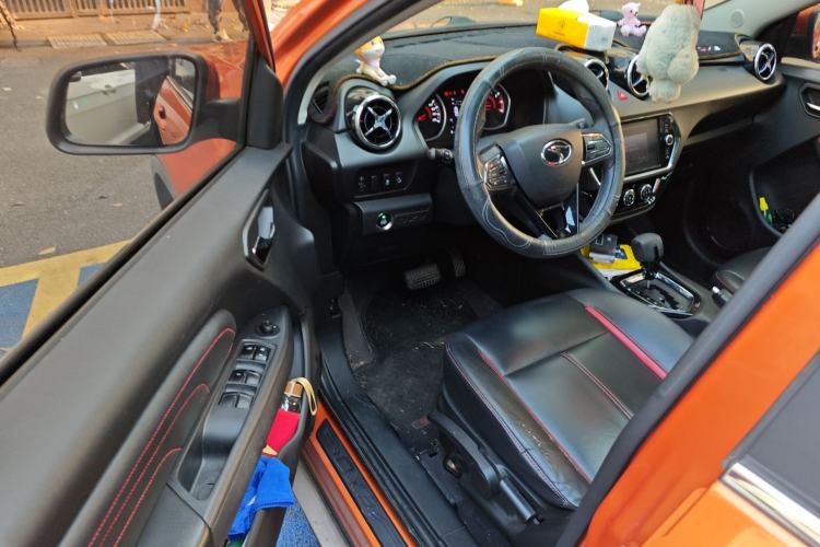 Used Soueast DX3 2016 1.5T CVT Prestige Edition Driver Seat