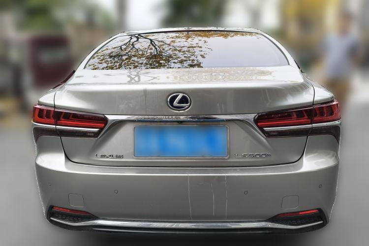 Used Lexus LS 2020 500h Luxury Edition China VI Standard