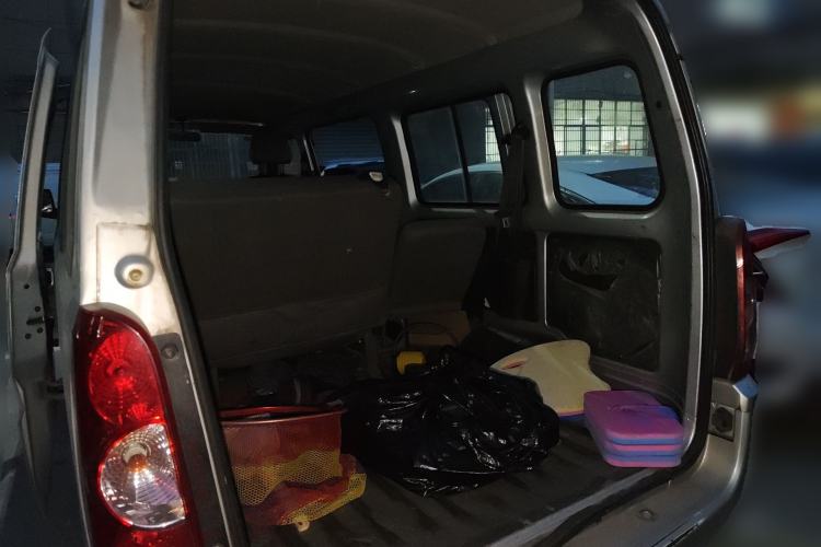 Used Wuling Rongguang 2019 1.5L Extended Basic Version Trunk