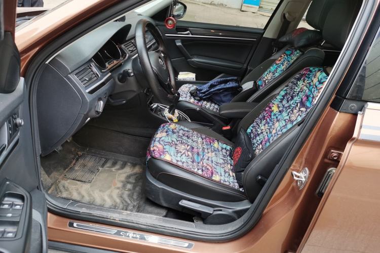 Used Volkswagen C-TREK 2018 1.5L Manual Comfort Model
